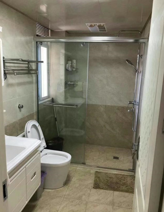 耗尽积蓄买56平蜗居，被老家人各种瞧不上，我却感觉很幸福！