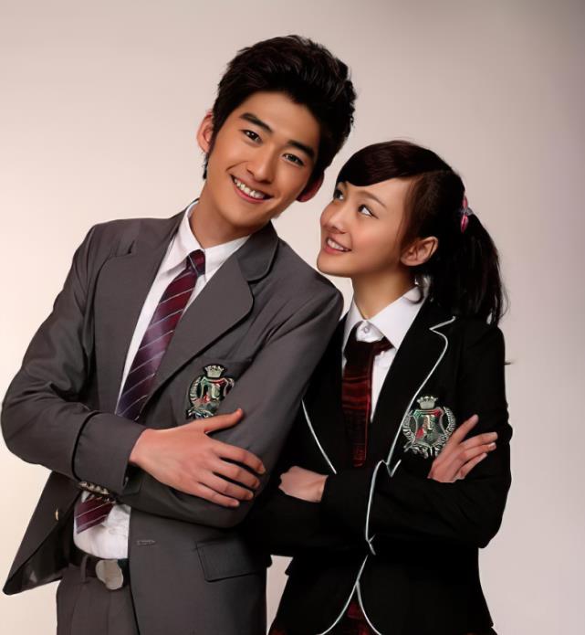 张翰|张翰保全郑爽最后颜面，闭口不提成名作，被宋丹丹指责人品有问题