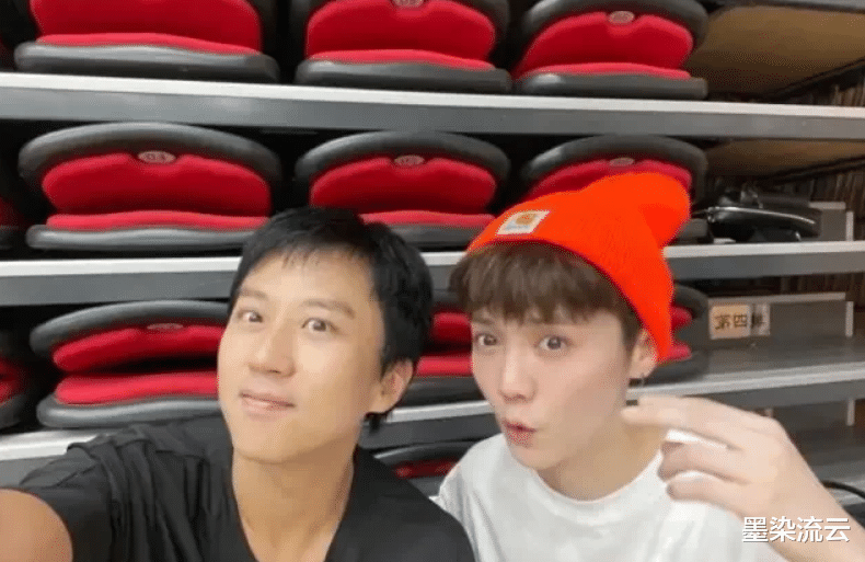 张艺兴|张艺兴的一张图，直接拉开了他和其他明星的距离，只有他一人做到了