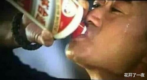 林志玲|“骗了我们多年”穿帮，张铁林戴金表我忍了，金箍棒居然被打弯了