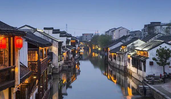 古镇 太美了！最不能辜负的7个小镇，适合散心的绝佳去处