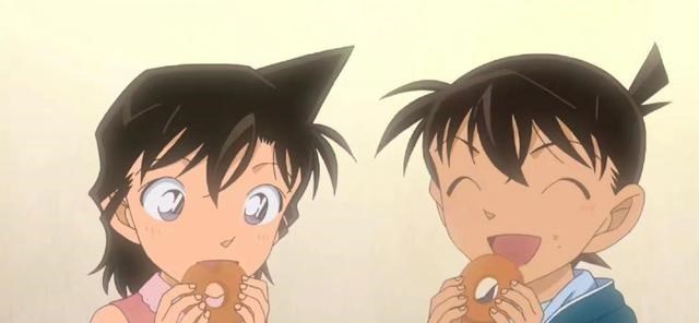 名侦探柯南|名侦探柯南最新动画,平次告白再次失败,吃甜甜圈的小新兰发糖了