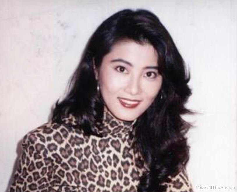 张萌|嘴歪、脸肿、表情僵硬，让实力派女星们陷入“中年危机”，太可惜