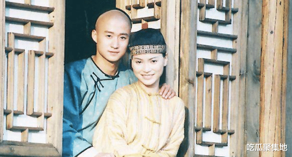 吴京|看看谢楠再看吴京前女友，曾经嫌他穷，现在靠卖鱼为生，悔不当初