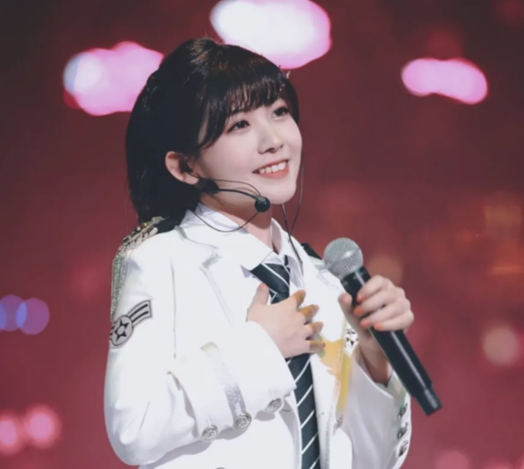 玄风八字感情|相同八字的二女命