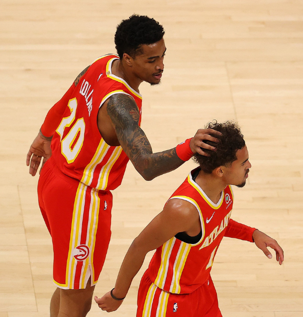 老鹰队|美媒建议老鹰火箭三换三,两悍将可驰援特雷杨,斯通意中人当筹码