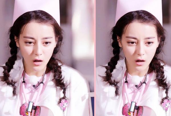 迪丽热巴|迪丽热巴穿“护士装”，脚上鞋子成槽点，网友：护士才不会这么穿