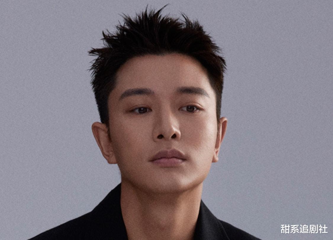 贾乃亮|贾乃亮否认复婚，甜馨“女大十八变”，母女装很抢镜！