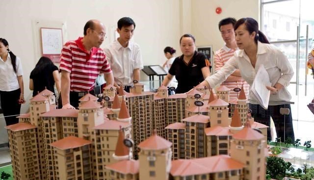 保障性住房|老百姓都在担心房价会上涨？专家给出答复：不会涨，楼市供过于求