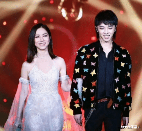 三姨太在买裙子|如果不是张碧晨怀孕，华晨宇会和她结婚吧~所以老实人是邓紫棋？