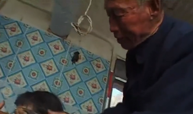 农村见闻|算命究竟是真是假？导演跟拍1年，揭露农村算命先生的真实生活