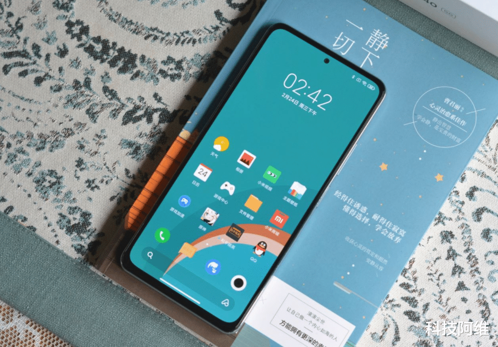 realme|售价相差200元，realme真我GT Neo和红米K40怎么选？看完就懂了