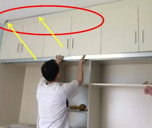 |定制衣柜上面的小吊顶到底有没有必要做,我来告诉你!