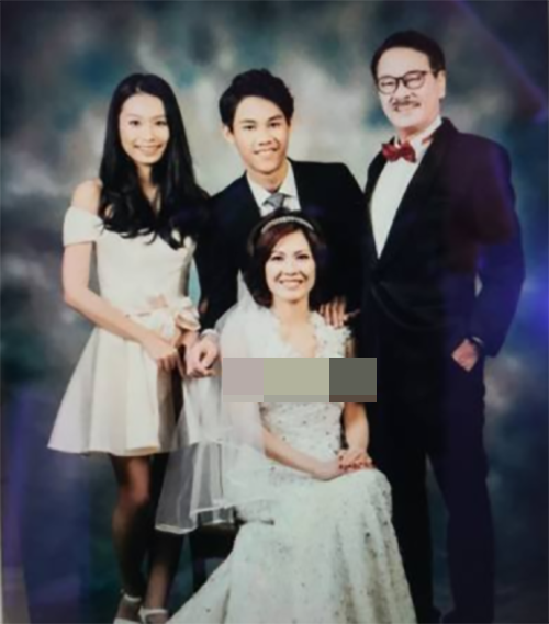 吴孟达|吴孟达遗孀和子女露面颜值高，三任太太照片全曝光，都是大美女
