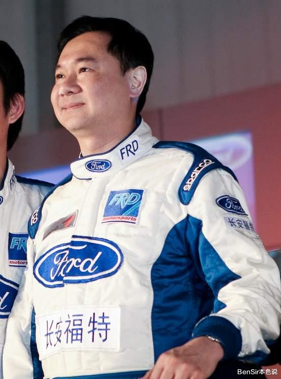 李沁|余安安，做备胎嫁周润发两度被赶出家门，年近花甲却交到小22岁男友