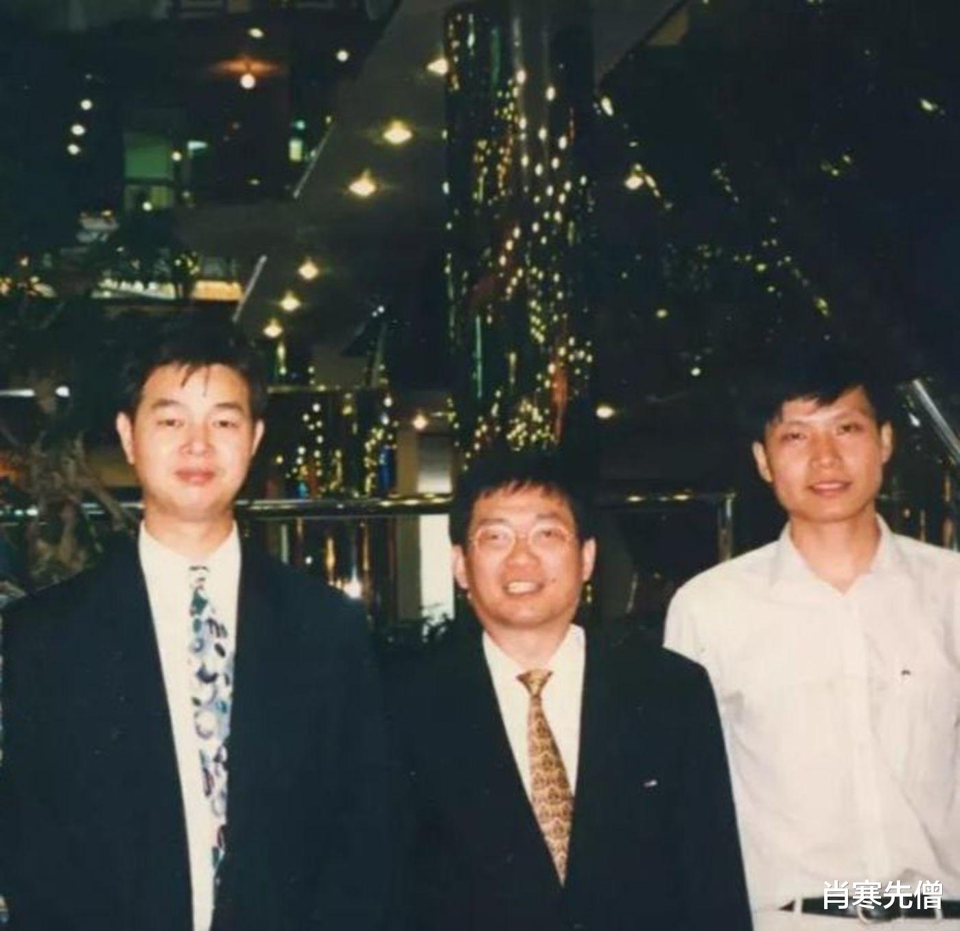 求伯君|他曾2000元卖系统，拒绝70万美金年薪，为争一口气和微软斗了十年