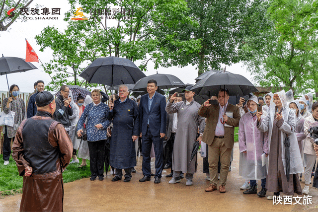 陕西文旅 就在昨天！2021全球驻华使节西安经贸文化之旅走进白鹿原影视城
