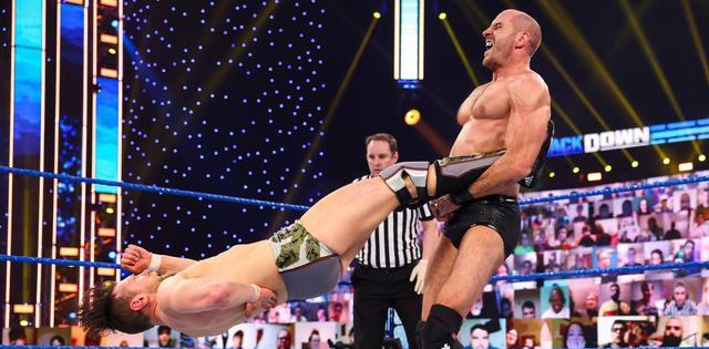 wwe|今日WWE藍色品牌節目五大亮點，艾吉對峙羅曼，塞薩羅血染現場