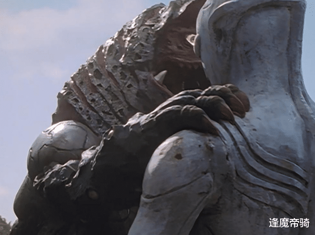 迪迦·奧特曼|若非劇情需要，這些怪獸如果智商在線，迪迦活不過1集