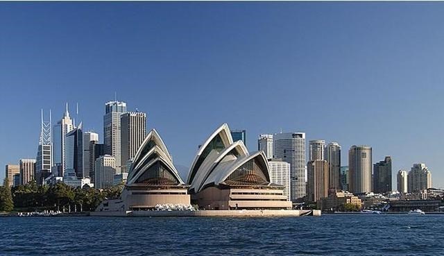 澳大利亚|富豪给澳捐款3000万，却对武汉一毛不拔？如今被澳取消永久居住权