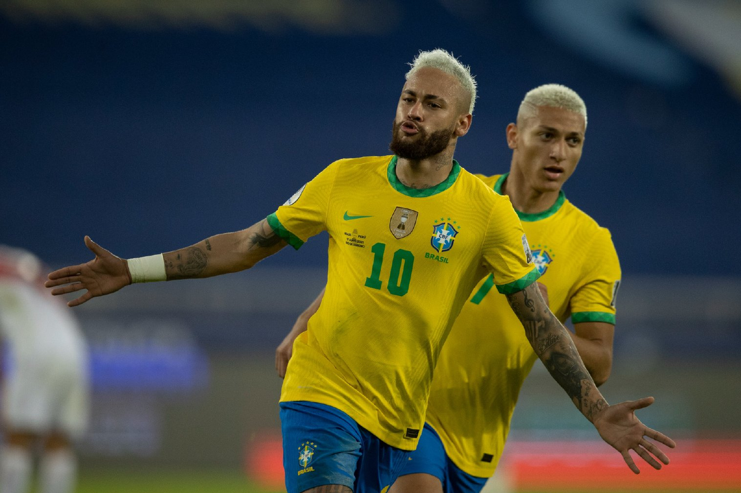 埃里克森|4: 0！内马尔表现让梅西绝望，巴西豪取两连胜，美洲杯稳了