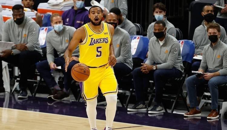 湖人隊|湖人在下一盤大棋，明知不可為而為之，必有原因，湖人重組成必然