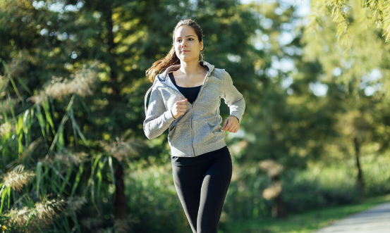 脑梗|多家医院联合发表：“饭后1习惯”赶快停止，易诱发脑梗，及时改正
