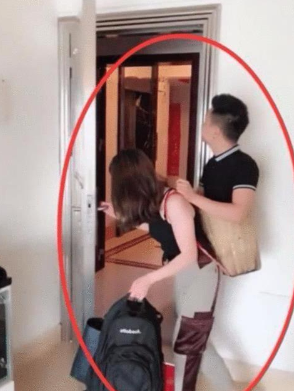 刘德华|网红“连体”夫妻，真情难抵现实，男子另寻新欢，断臂妻独自带娃