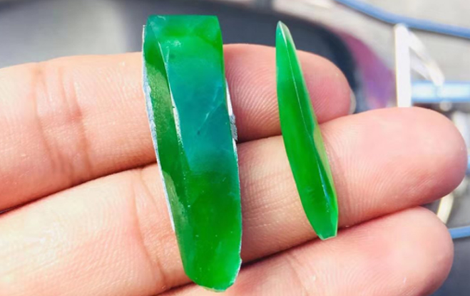 文玩|不要被表象所欺骗，真正有价值的翡翠不是这样的，老行家们都知道