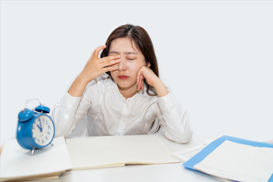 通便|肝脏“除油剂”发现了，医生：常吃3种食物，可给肝刮刮油