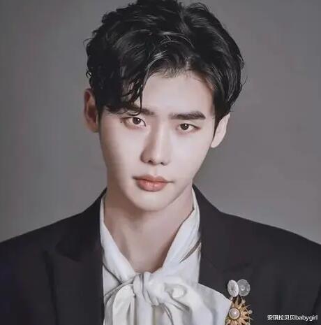 段奥娟|李钟硕短发造型回归,妥妥的夏日男友风,男友发型大全公开