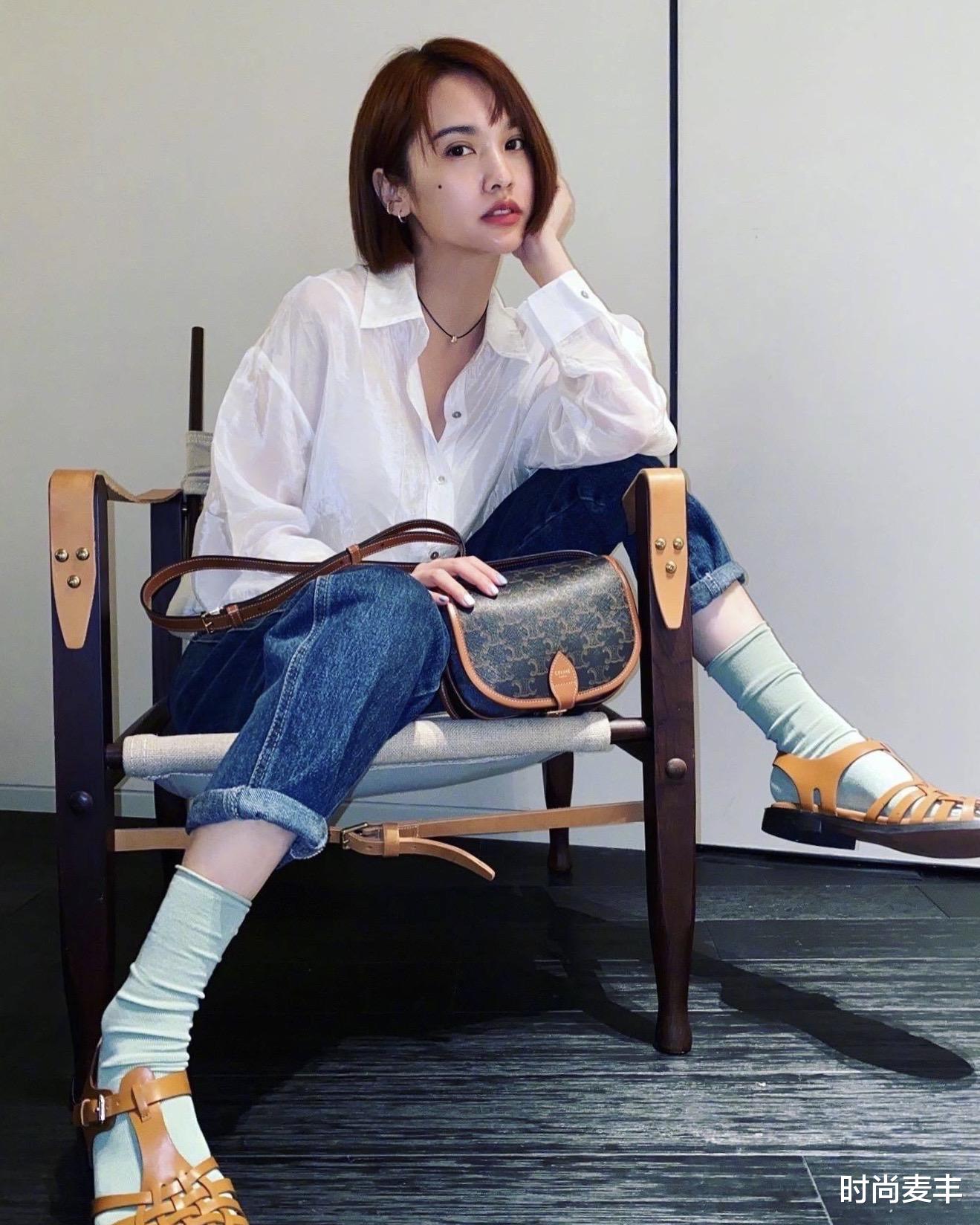 杨丞琳|杨丞琳发健身照片,白色短上衣配阔腿裤发尾都湿了,又飒又酷