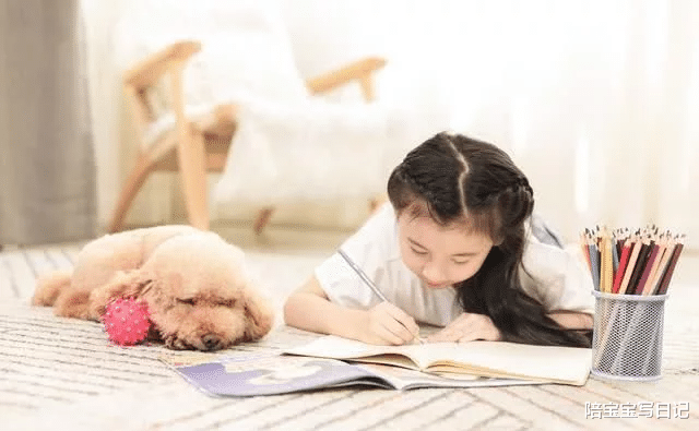 陪宝宝写日记|“双减”之后，一线城市和三四线城市的小学生，放学后差异有多大