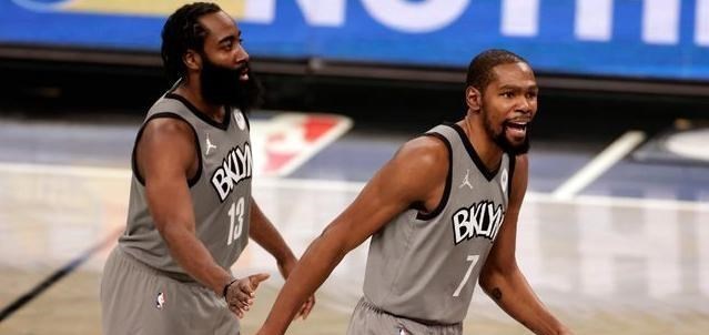 嘟小薯 12个罚球!新规之下,哈登武功尽失……