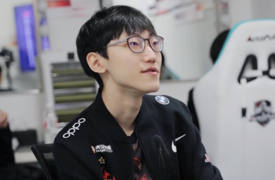 战神4|LPL再次陷入恐韩，S赛被LCK暴打，亚运会LCK上二队都打不过