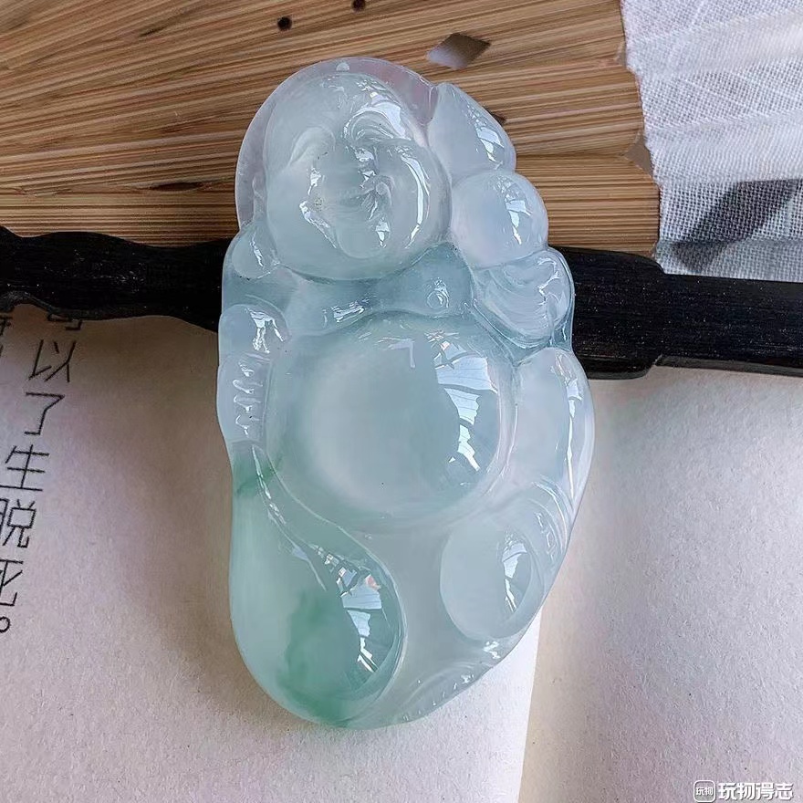 翡翠|天工美玉，细腻温润的翡翠，被称为石之雅者