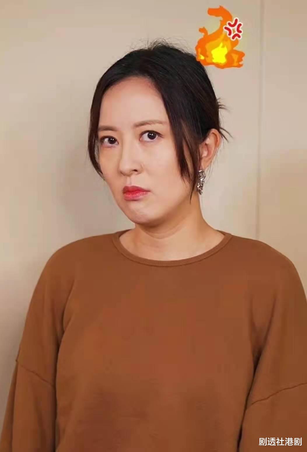 唐诗咏|回应网友负评，TVB视后唐诗咏不受影响：颈纹双下巴与我相处不错