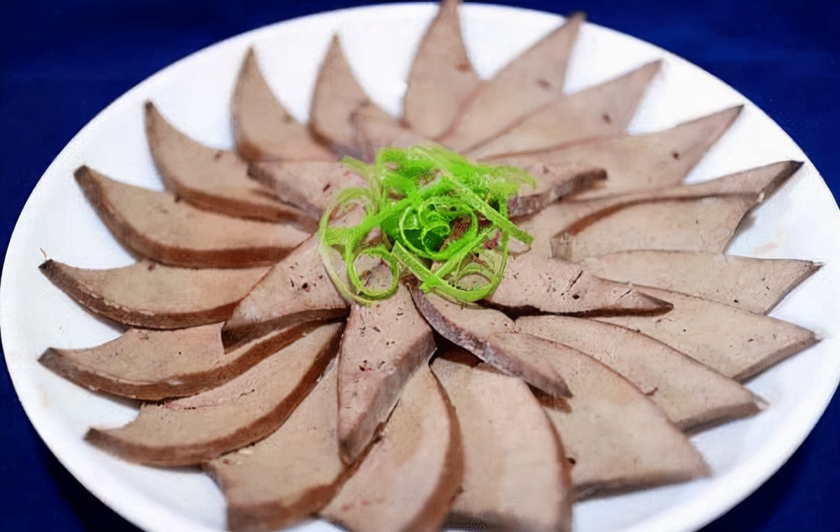 尿酸|痛风的“凶手”找到了,不是海鲜配啤酒,做好三件事,尿酸轻松降下来