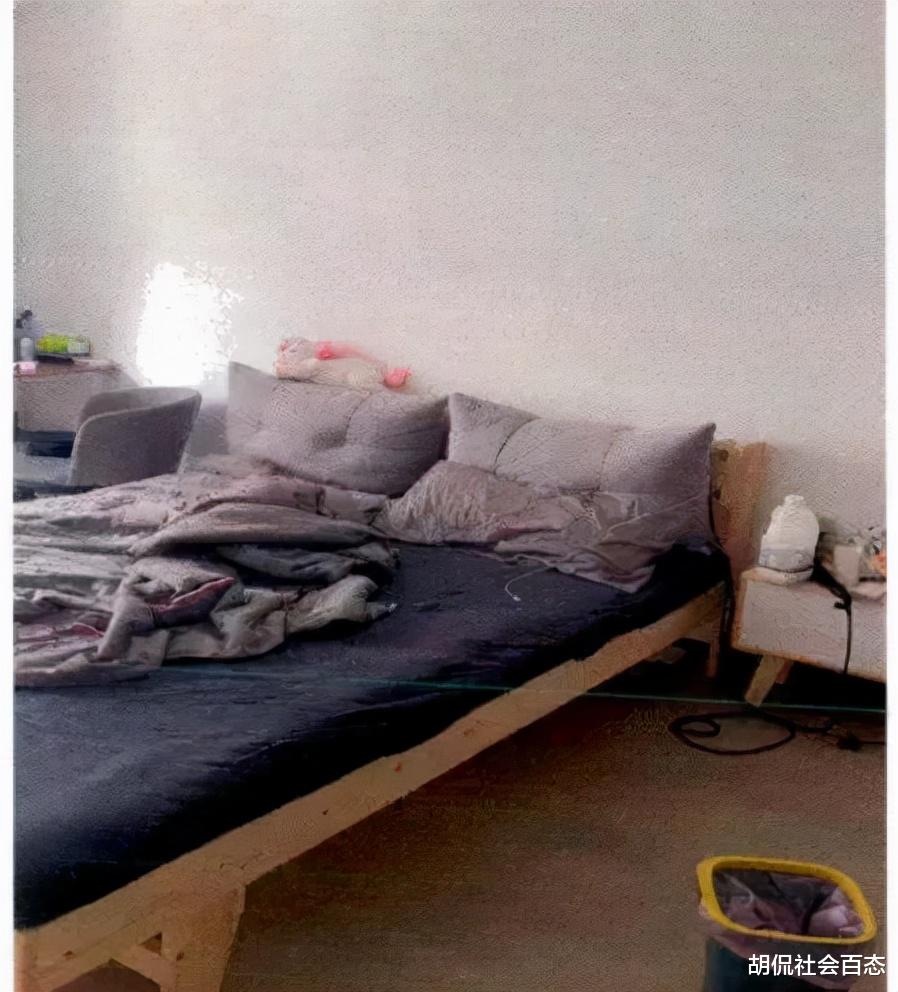  上海：女孩睡梦中感觉有人摸自己的下身，开灯一看立马报警