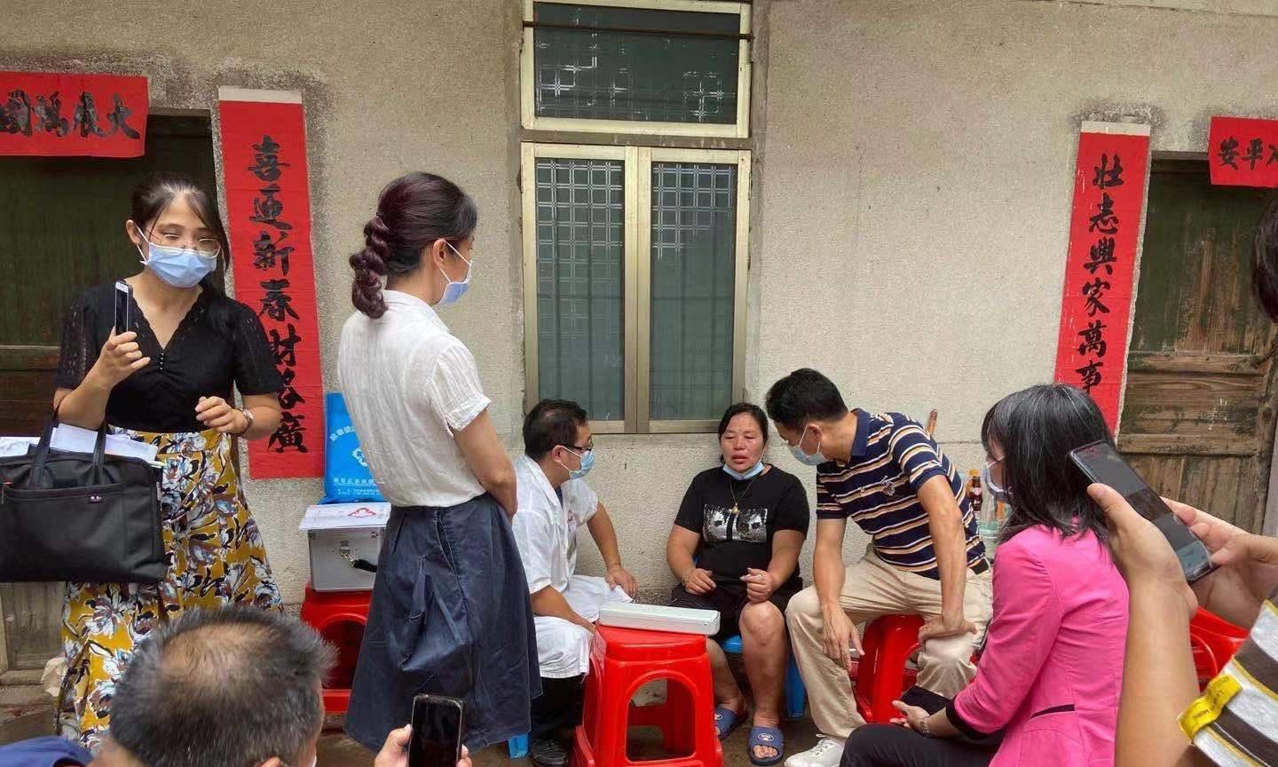 行星秘闻|全红婵奥运夺金之后，才知道家里有那么多亲戚，父母对此感到忧心