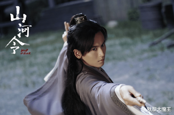 肖战|“人气”男演员大洗牌，任嘉伦第6，肖战仅第2，榜首堪称新晋顶流