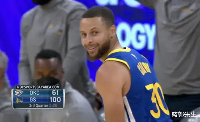 斯蒂芬·库里|三节49分，创多项三分纪录！球场现罕见一幕！小七晒露肩照庆祝