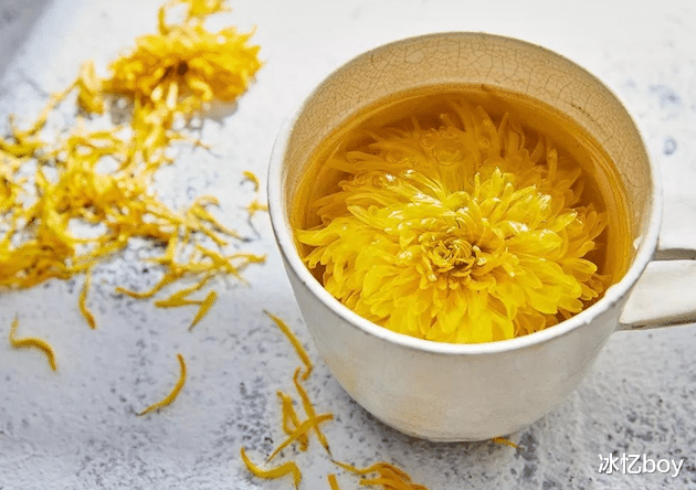 雄激素|肝脏的“清洁剂”找到了，每天喝一点，给你的肝脏“洗洗澡”