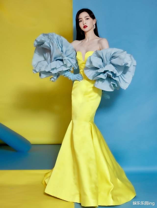 杨超越|明星年内高定礼服:赵丽颖6套唐嫣2套杨幂10套,baby穿不停