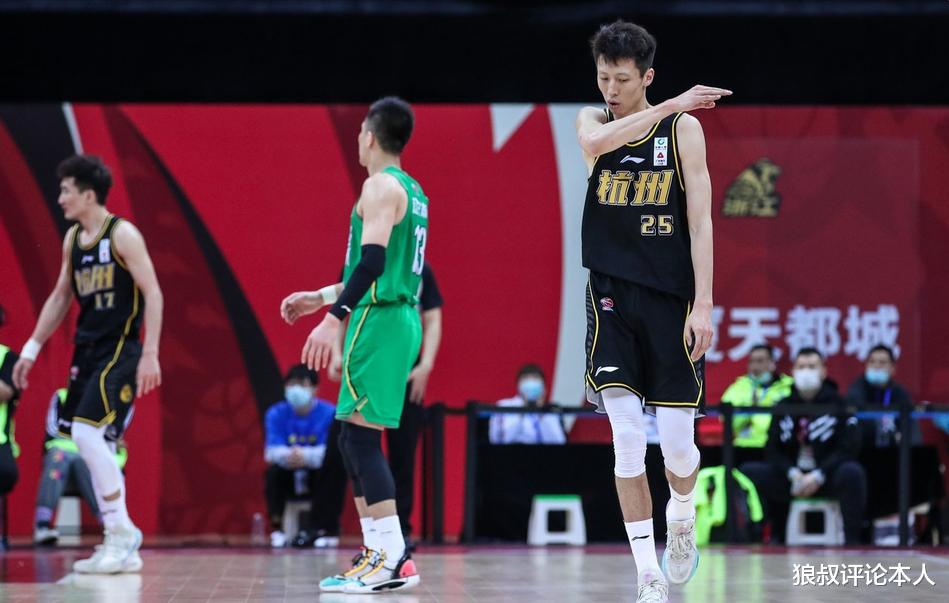 兰斯|杨鸣要疯！6战输5场，比打广东宏远还邪门，再见了，辽宁