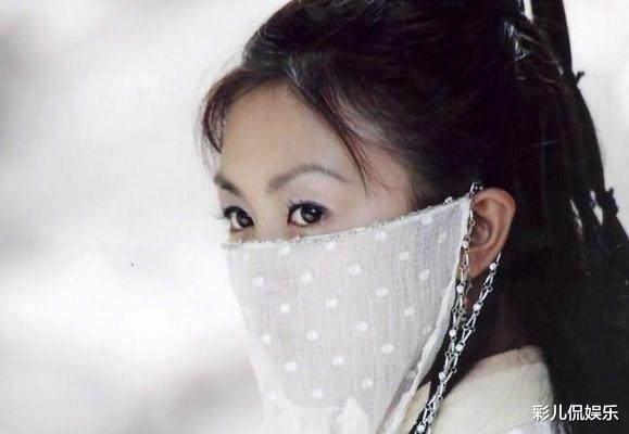 白举纲|女星古装剧中演“圣女”：刘诗诗高贵、唐宁冷艳，唯独她步步生莲