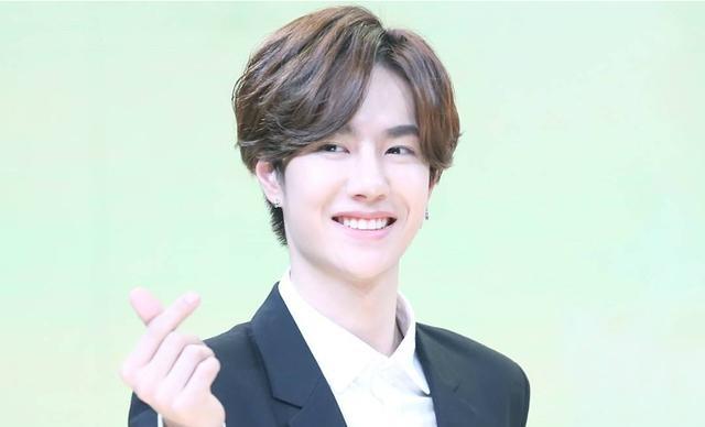 王一博|王一博鼻子透光引热议，医生曾指其缩鼻翼，多位明星因此被疑整容