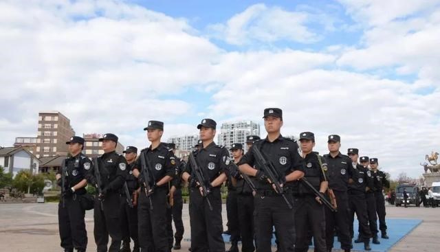 新疆维吾尔自治区|辅警改革后福利这么好？有机会能入编，年薪可达15万元