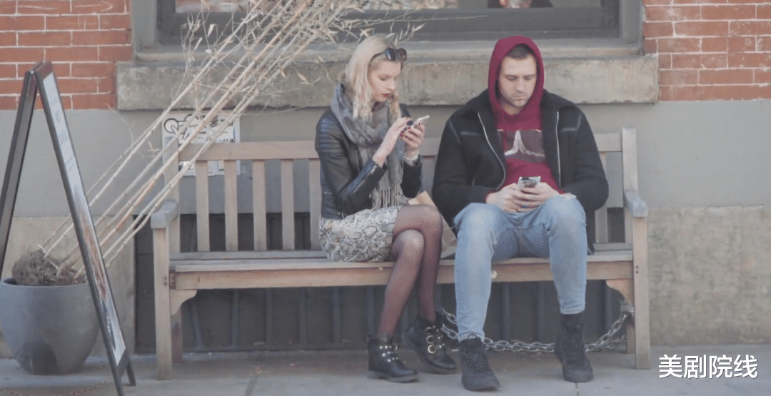 hbo|HBO再出骚操作,废话连篇的“屎尿屁”又封神了