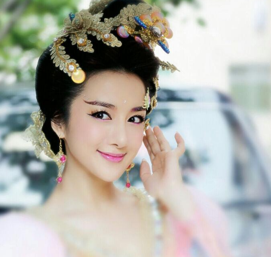 于笑|赵丽颖太清纯演不了“苏妲己”?看见定妆照,说是本尊穿越我都信